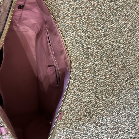 Coach Gallery Tote - Picture 7 of 10